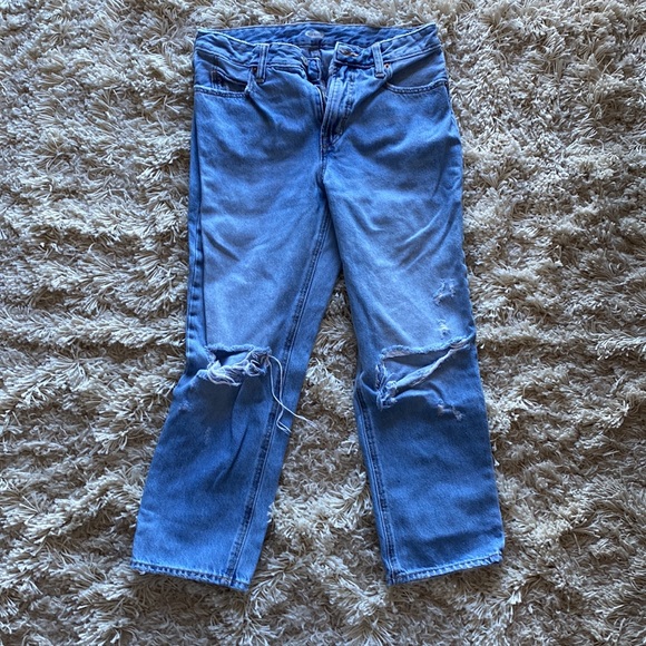 Old Navy Jeans - Picture 2 of 3